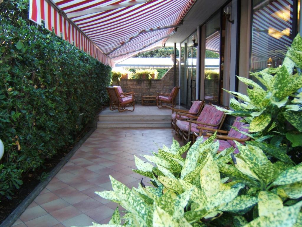 Hotel Matilde Marina di Massa Eksteriør billede