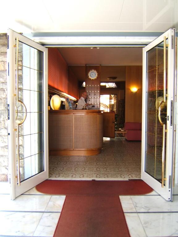 Hotel Matilde Marina di Massa Eksteriør billede